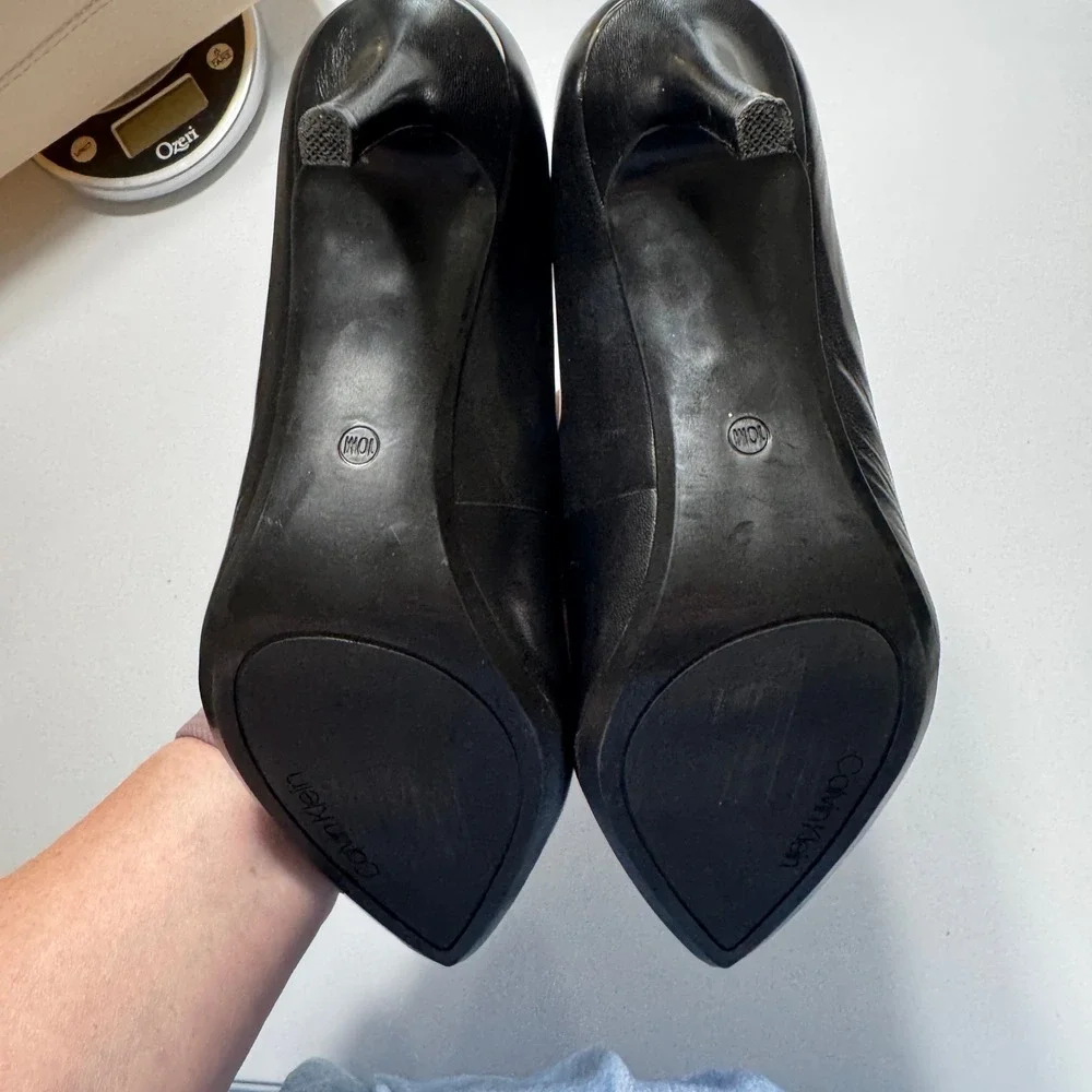 Calvin Klein Pumps Women 10 Black Excellent Leather Pointed Toe Stiletto Heel